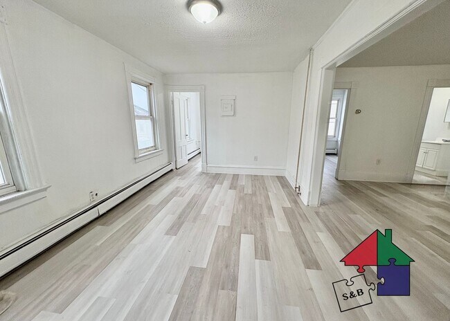 Photo - 94 Malletts Bay Ave Apartment Unit 2B