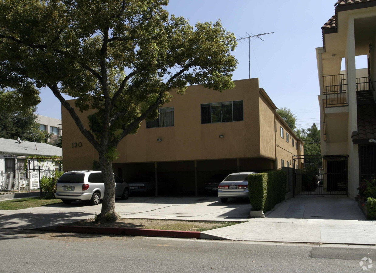 Photo - 120 S Belmont St