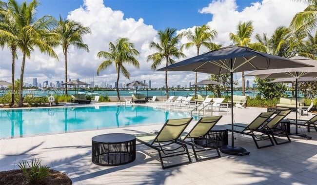 Photo - 1500 Bay Rd Condo Unit S-1456