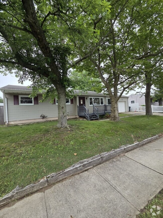 Building Photo - 955 Egret Dr Rental