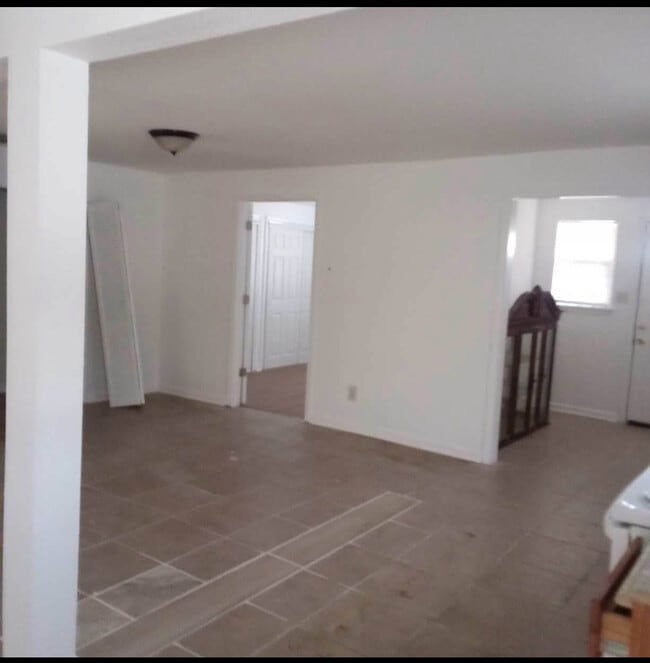 Photo - 1307 31st St