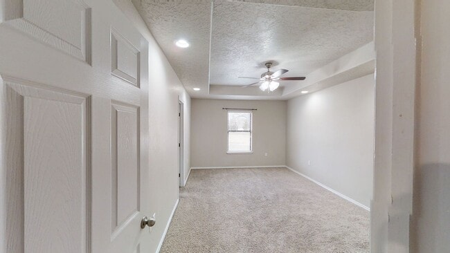 Photo - 1105 W 15th St Unit B