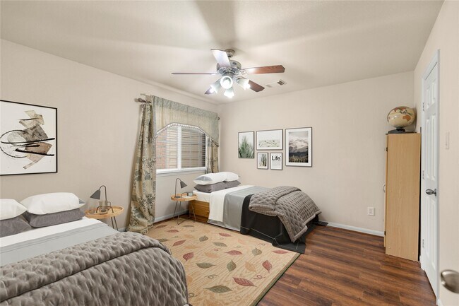 Photo - 1146 Glenwood Canyon Ln