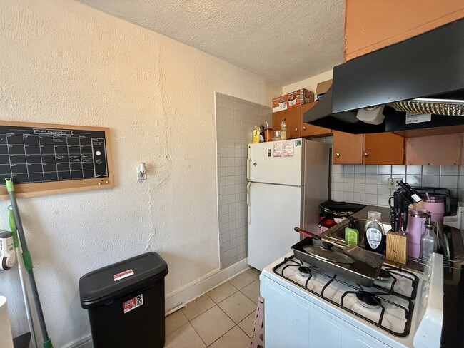 Photo - 167 Davis Ave Unit 2