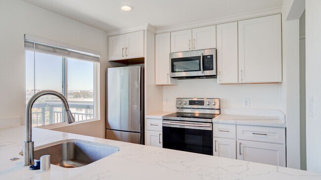 Edgewater Apartments