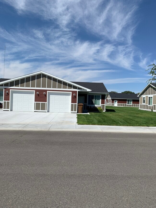 Building Photo - Southwest Patio Home Apartments
