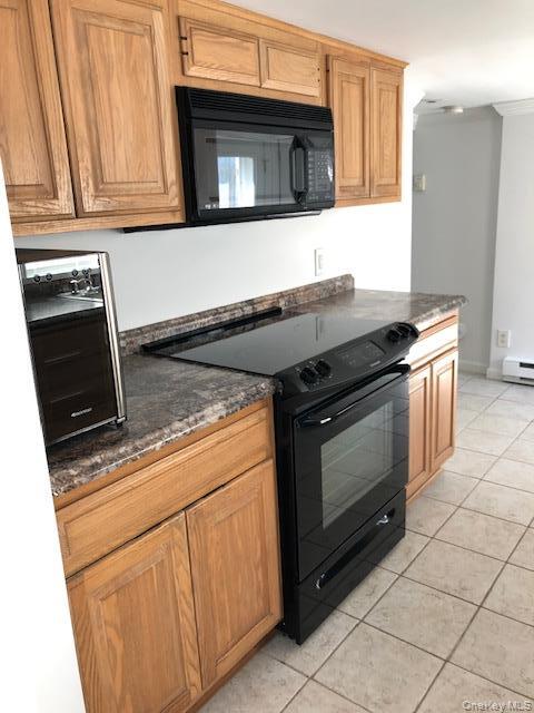 40 Oswego Ave Unidad 1