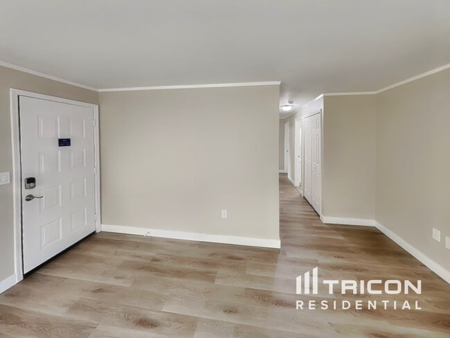 Photo - 13806 NE 49th St