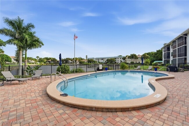 Photo - 855 Ketch Dr Unit 305