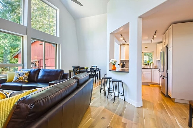 Photo - 32 Michaels Rd Unit ID1336262P