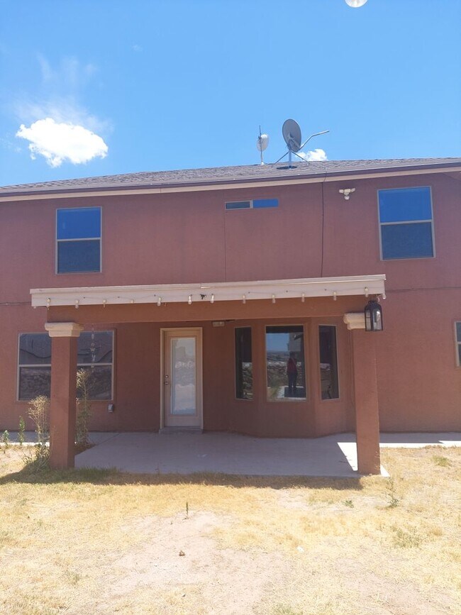 3 bedroom 2 bathroom beautiful rental ! Av... House Rental in El Paso