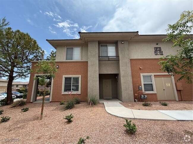 Building Photo - 813 Peachy Canyon Cir Unit 101 Rental