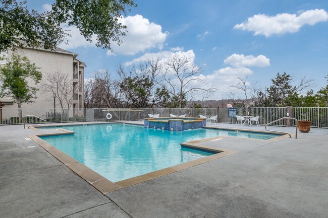 Photo - Canyon Ridge Apartments