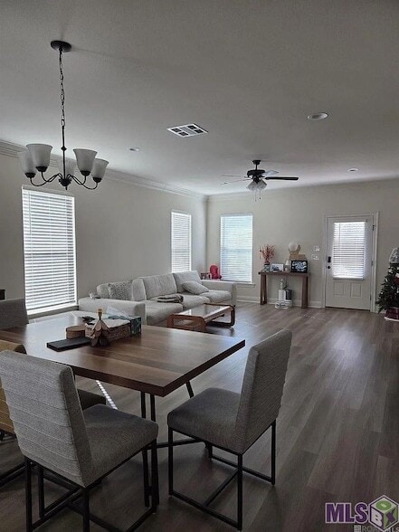 Photo - 7211 Kenilworth Crossing Ave