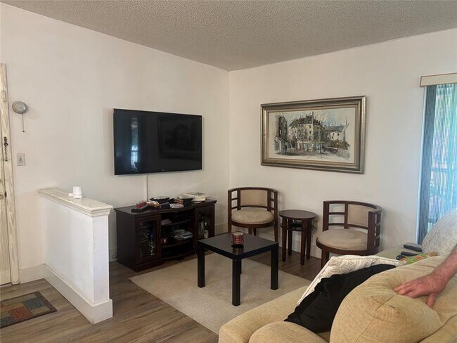 Photo - 10727 W Clairmont Cir Unit 211