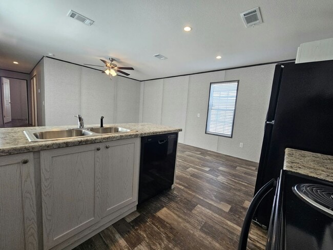 Photo - 1042 Myakka Dr