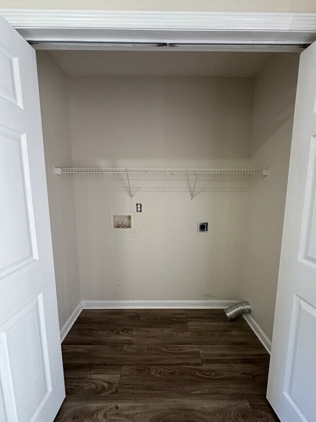 Photo - 400 Winners Cir S