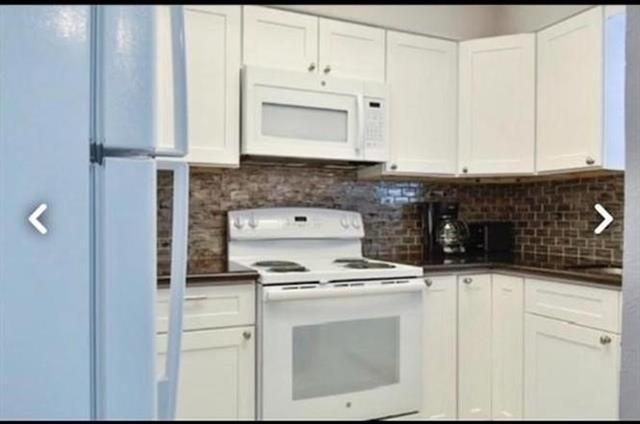 Photo - 9910 Royal Ln Unit 806