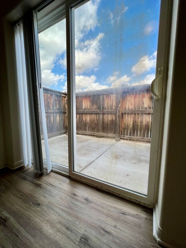 Photo - 708 Meadow Grove Ct Unit A