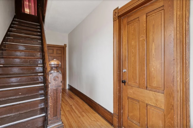 Photo - 2509 Aldrich Ave S Unit 1 - Lower