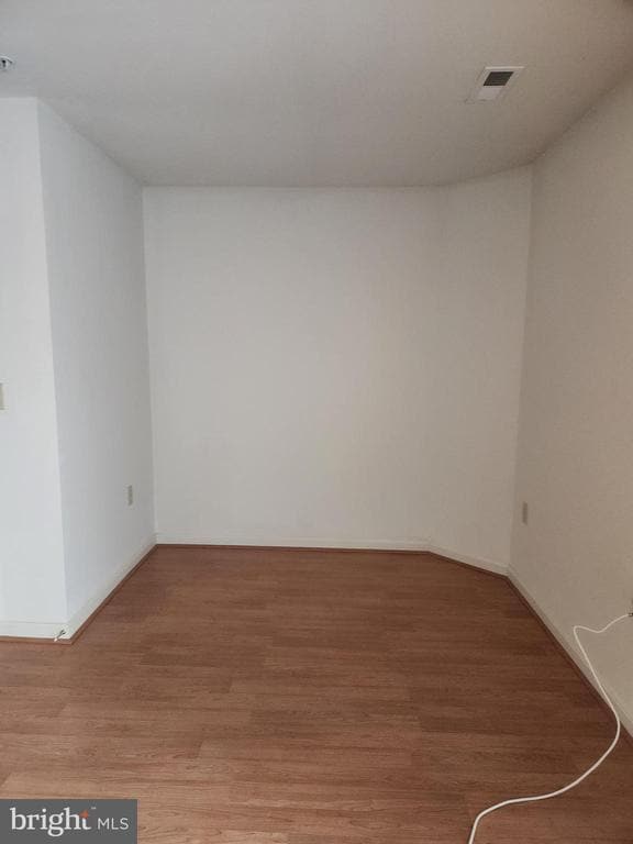 Photo - 1234 Oakwood Dr