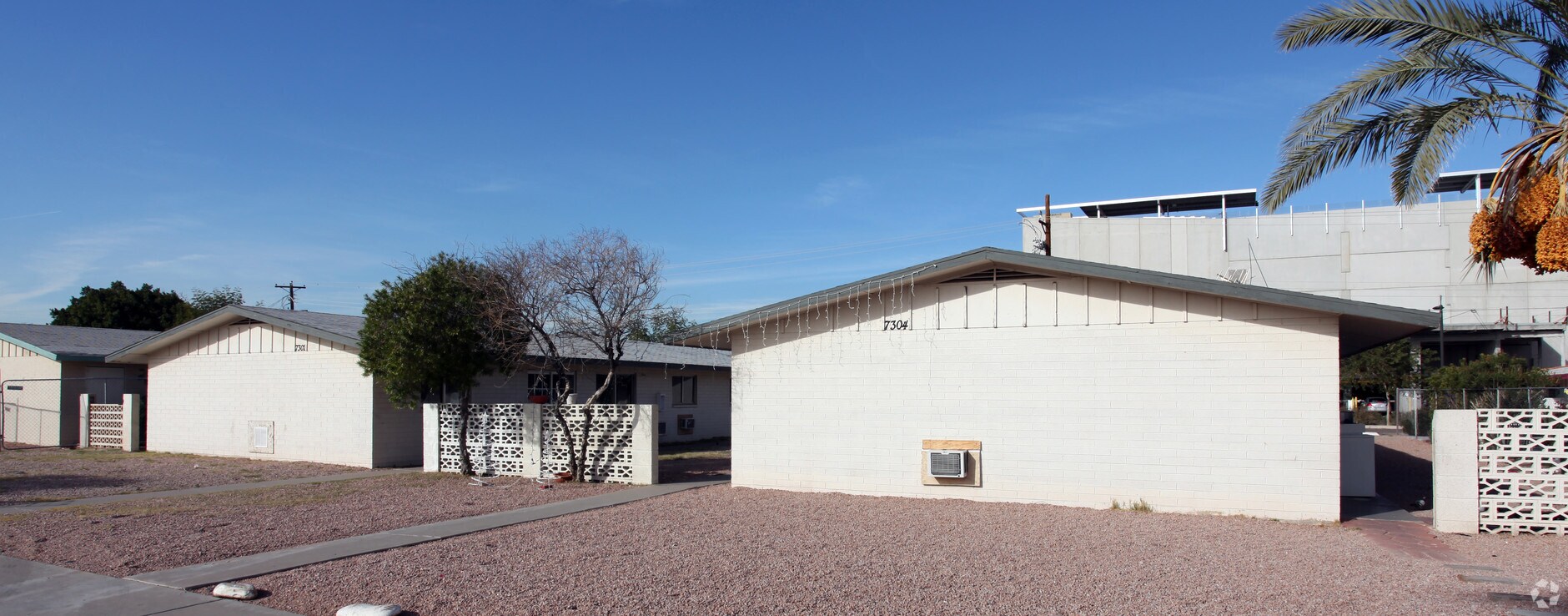 Primary Photo - 7304 E Belleview St