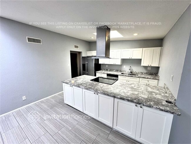 Photo - 1265 E Del Rio Dr