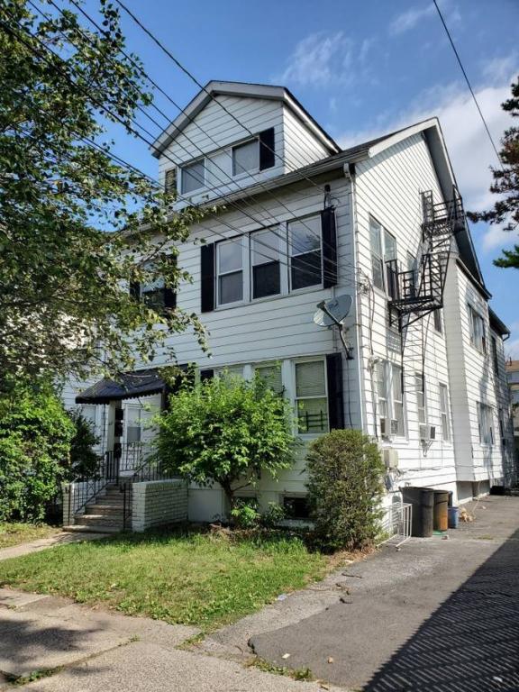 Building Photo - 401 Abington Ave Rental