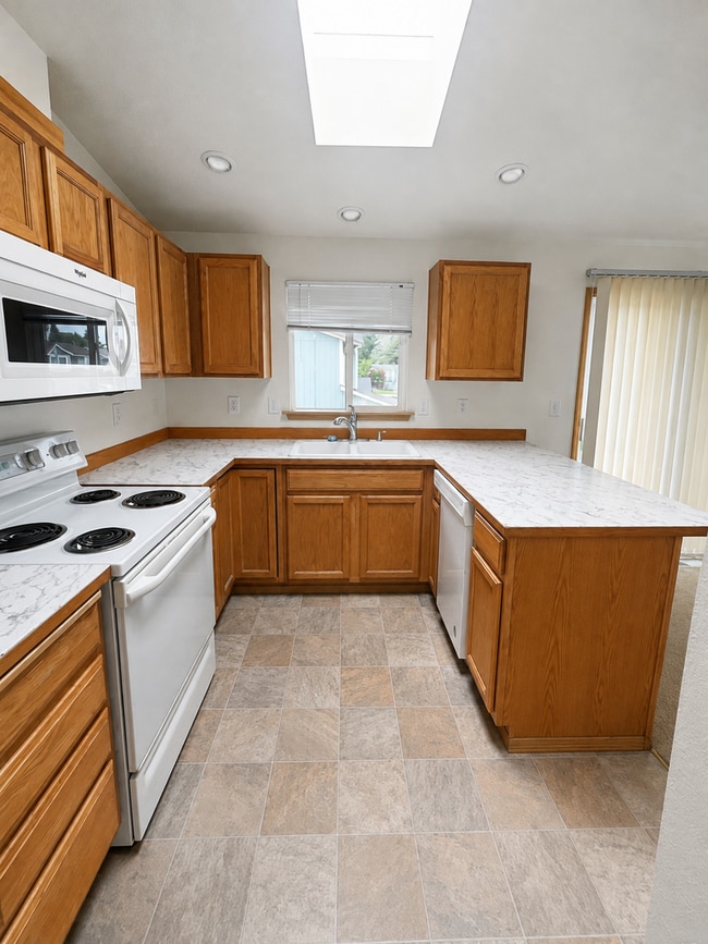 Photo - 10628 57th Dr NE