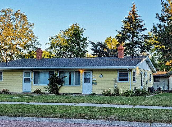 Photo - 1915 Morningside Dr Townhome