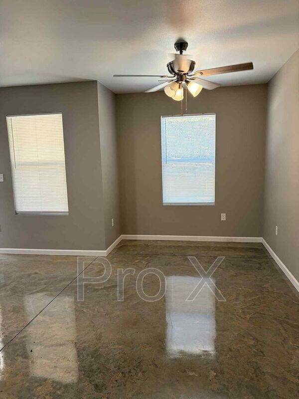 Photo - 321-323 S. 4th St Unidad 321 S. 4th