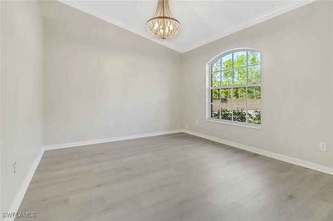 Photo - 3630 10th Ave SE