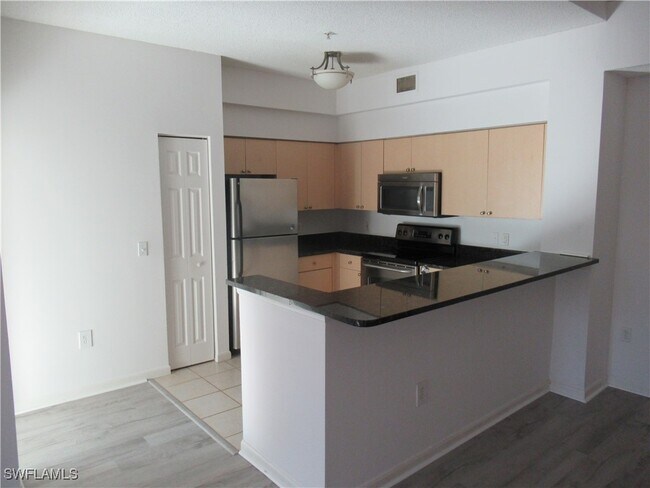 Photo - 1105 Reserve Ct Unidad 1-304