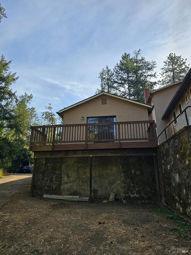 420 Howell Mountain Rd House House Rental in Angwin, CA