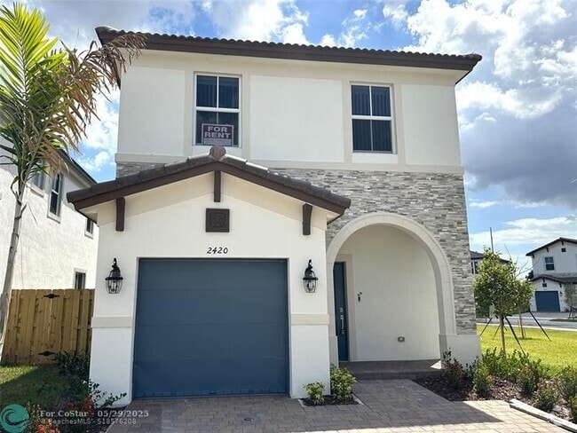Building Photo - 2420 NW 131st Cir Rental