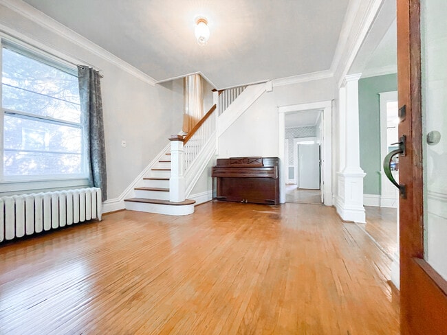 Photo - 1616 W Barker Ave