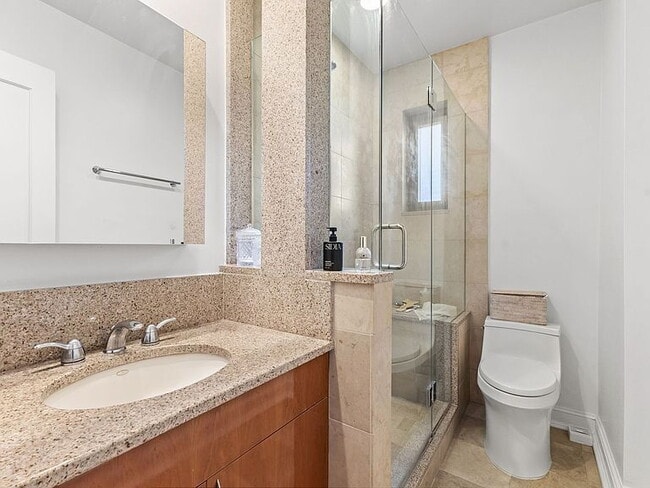 Photo - "Charming 1-Bedroom Retreat in Prime Greenwich Location – 895 Sq Ft of Cozy Elegance!"