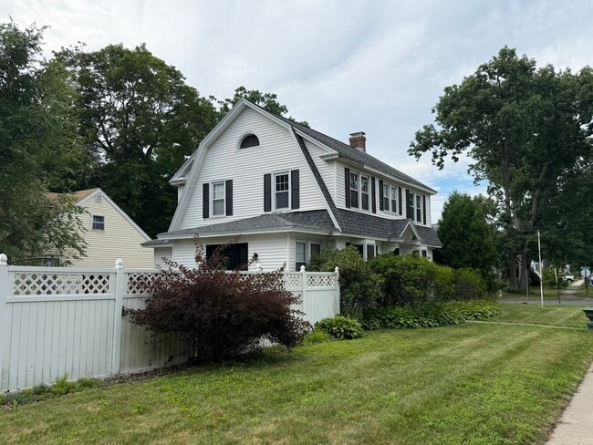 Photo - 184 Hartford Terrace