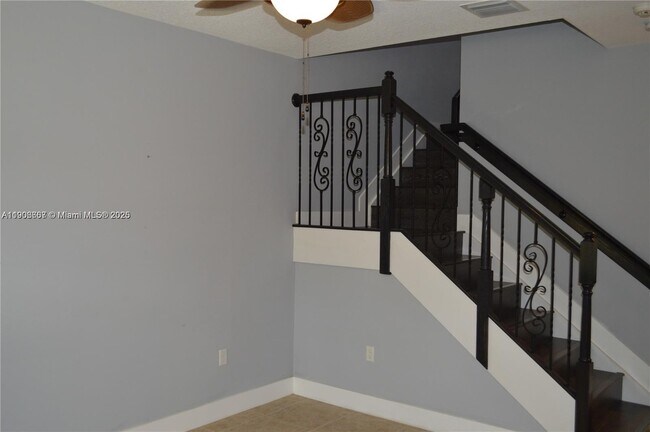 Photo - 5228 SW 77th Way