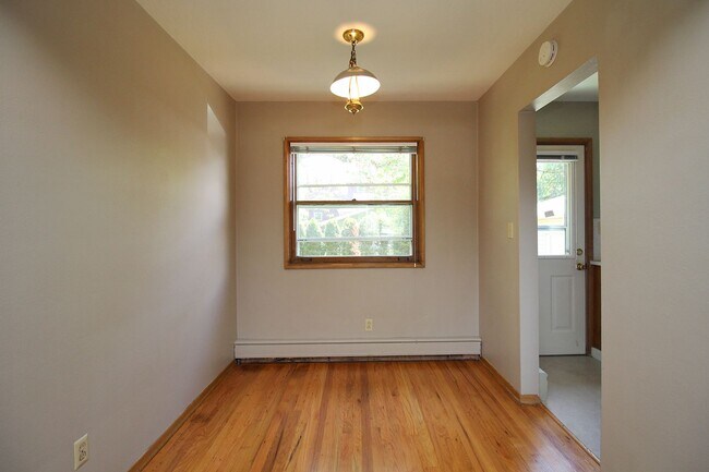 Photo - renwr09 Unit 2414