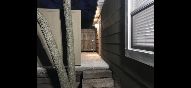 Photo - Purington5317 Unit 1