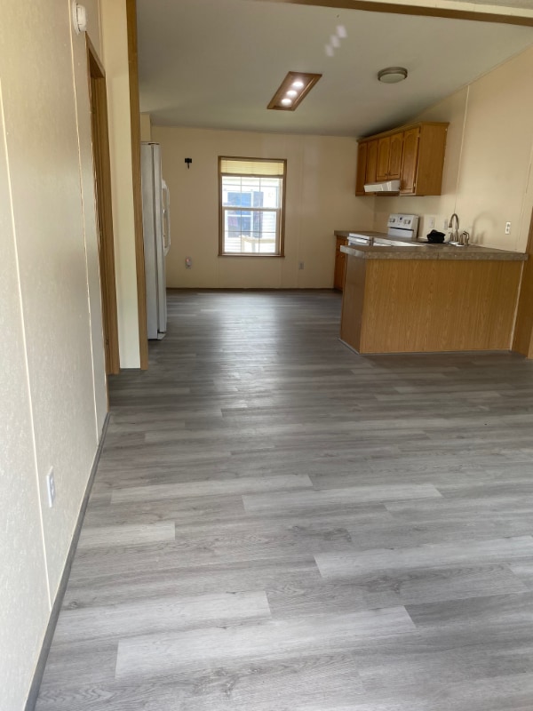 Building Photo - 12 1st St Rental