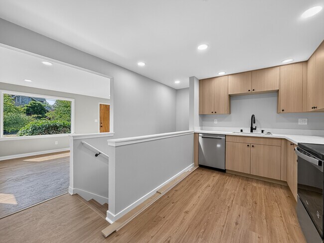 Photo - 7924 13th Ave SW