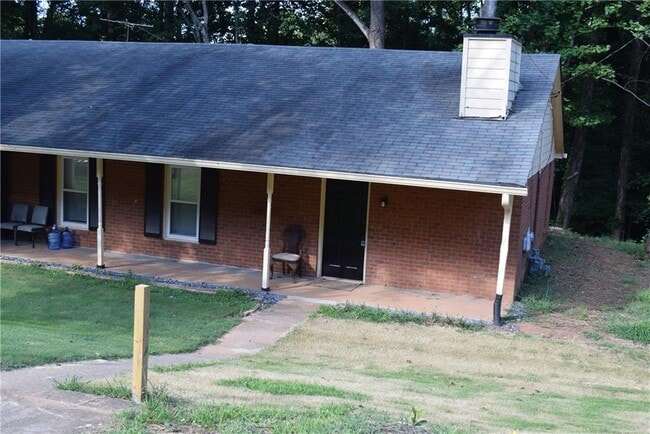 Photo - 475 Holly Ridge Dr NW