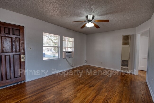 2480 NW 39th Terrace
