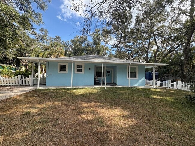 Building Photo - 3715 Valley Tree Dr