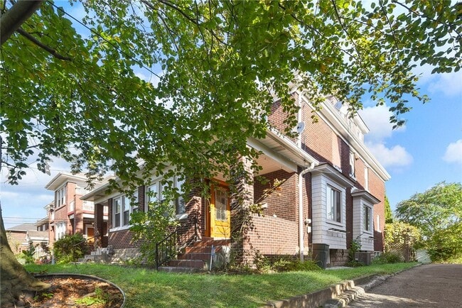 Photo - 6345 Morrowfield Ave