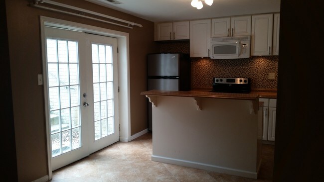 Entrada privada - 8612 Lonicera Ct Unidad Basement Suite