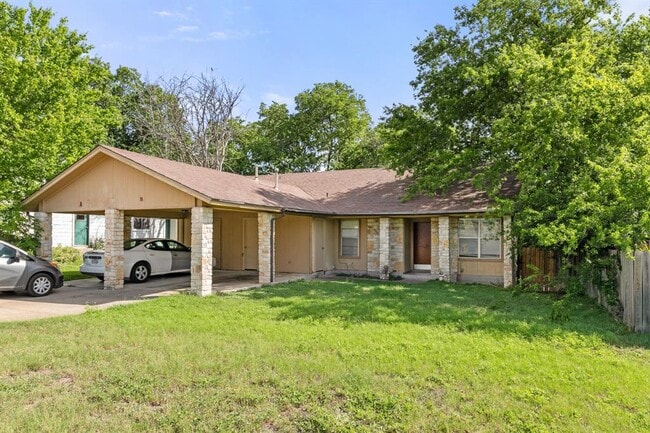 Building Photo - 818 Sirocco Dr Rental