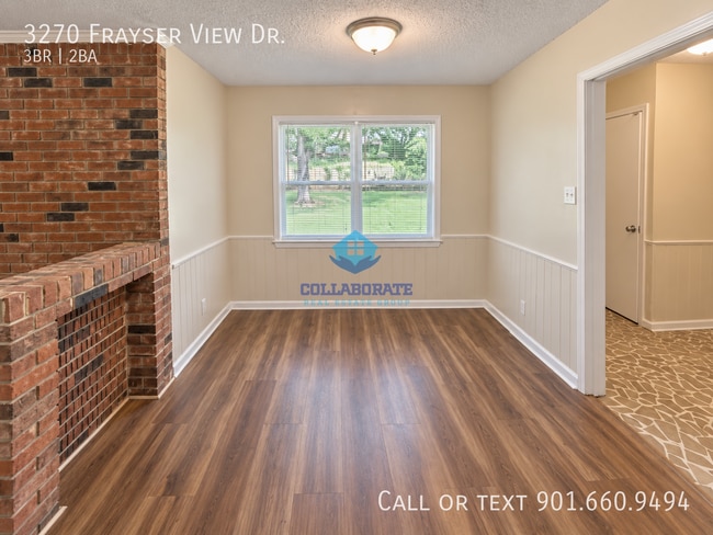 3270 Frayser View Dr